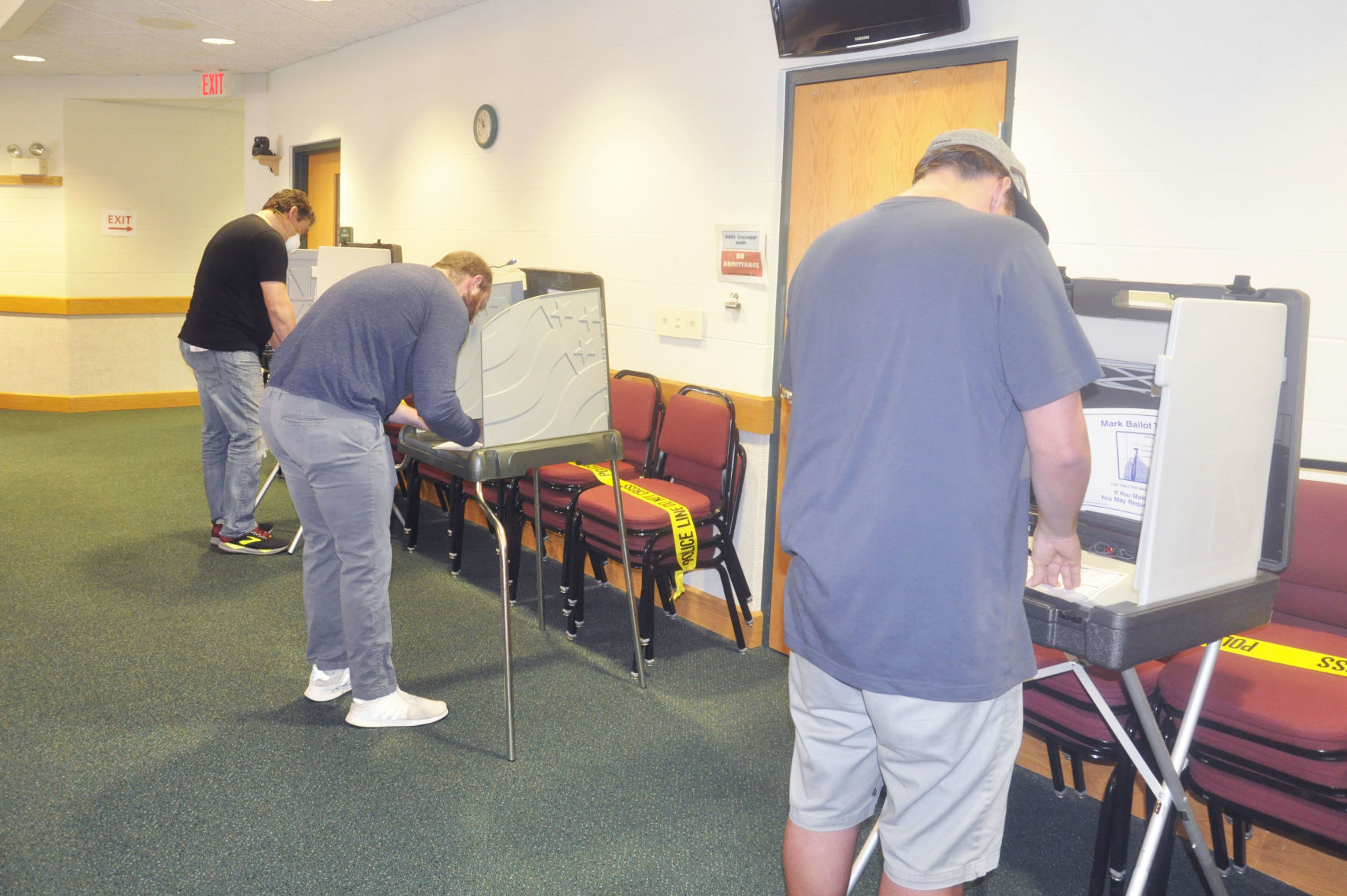 Voters cast ballots at Lake Geneva City Hall